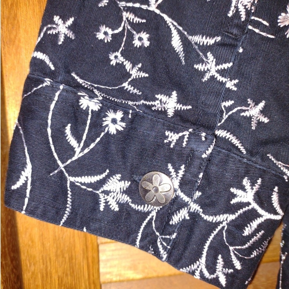Christopher & Banks Floral Embroidered Cotton Denim Jacket Black White - Med‎ - Picture 10 of 12